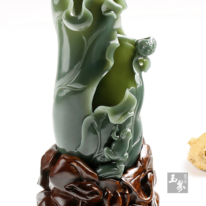 青玉-蛙趣荷叶洗