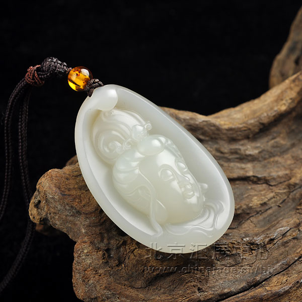 羊脂白玉子料挂件-观音