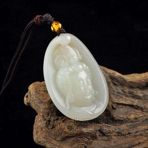羊脂白玉子料挂件-观音