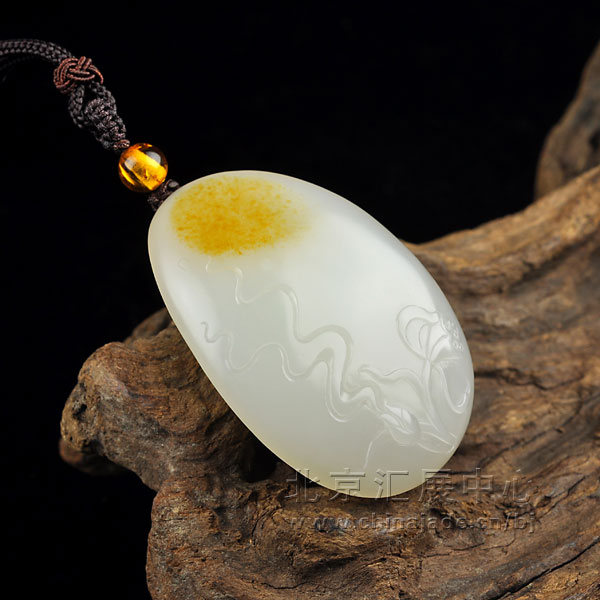羊脂白玉子料挂件-观音