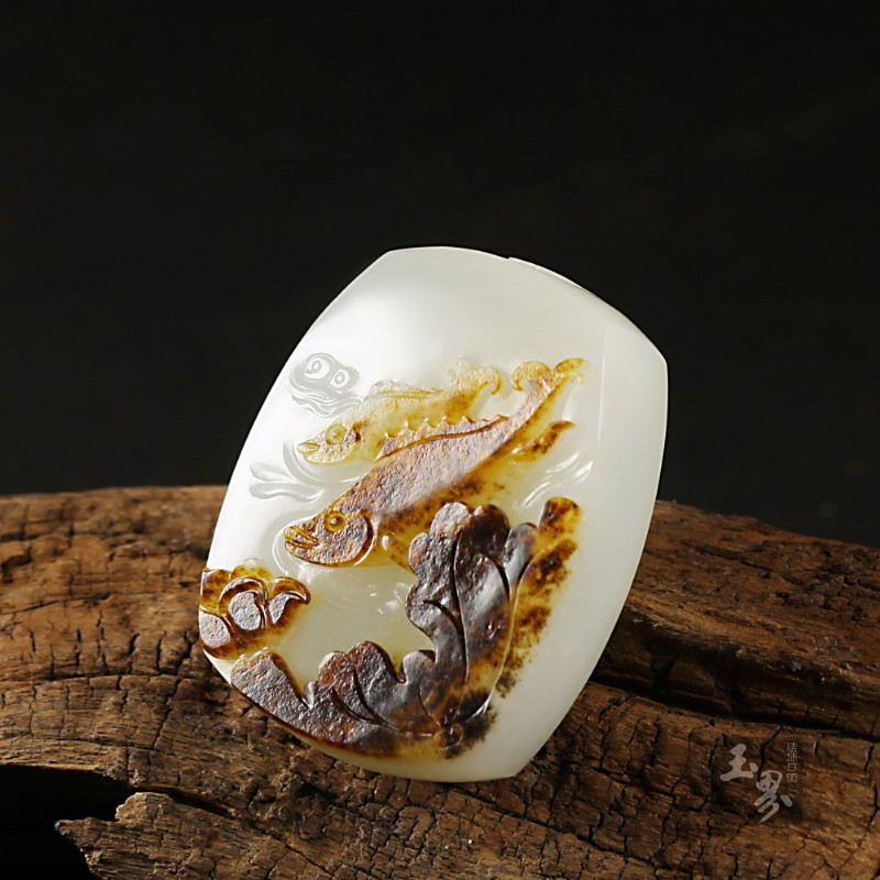 白玉子料牌-富贵有余