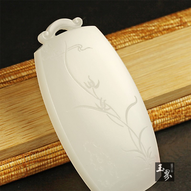 白玉牌-竹韵幽兰