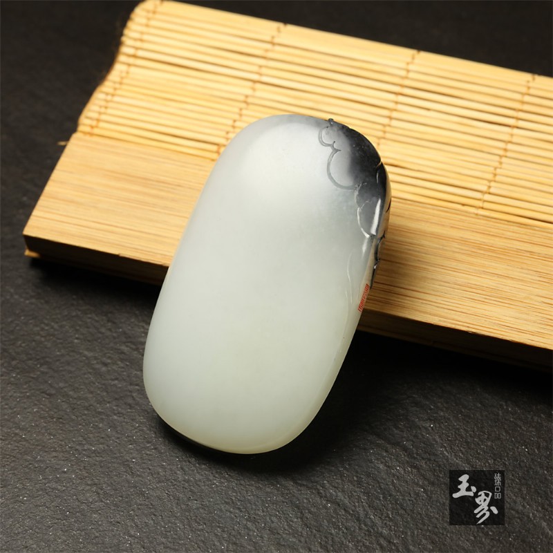 墨玉子料牌-双鱼戏荷