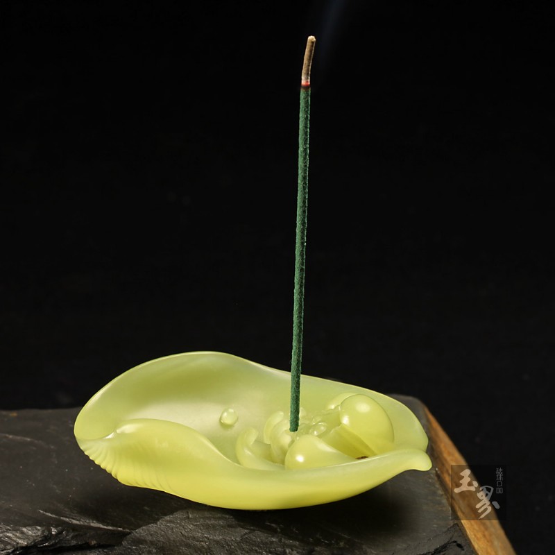 黄玉-荷花小香插