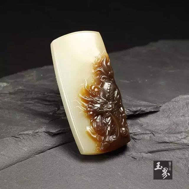 甜如蜜的和田玉，别有一番风味